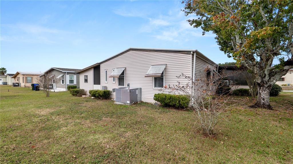 For Sale: $185,000 (2 beds, 2 baths, 1552 Square Feet)