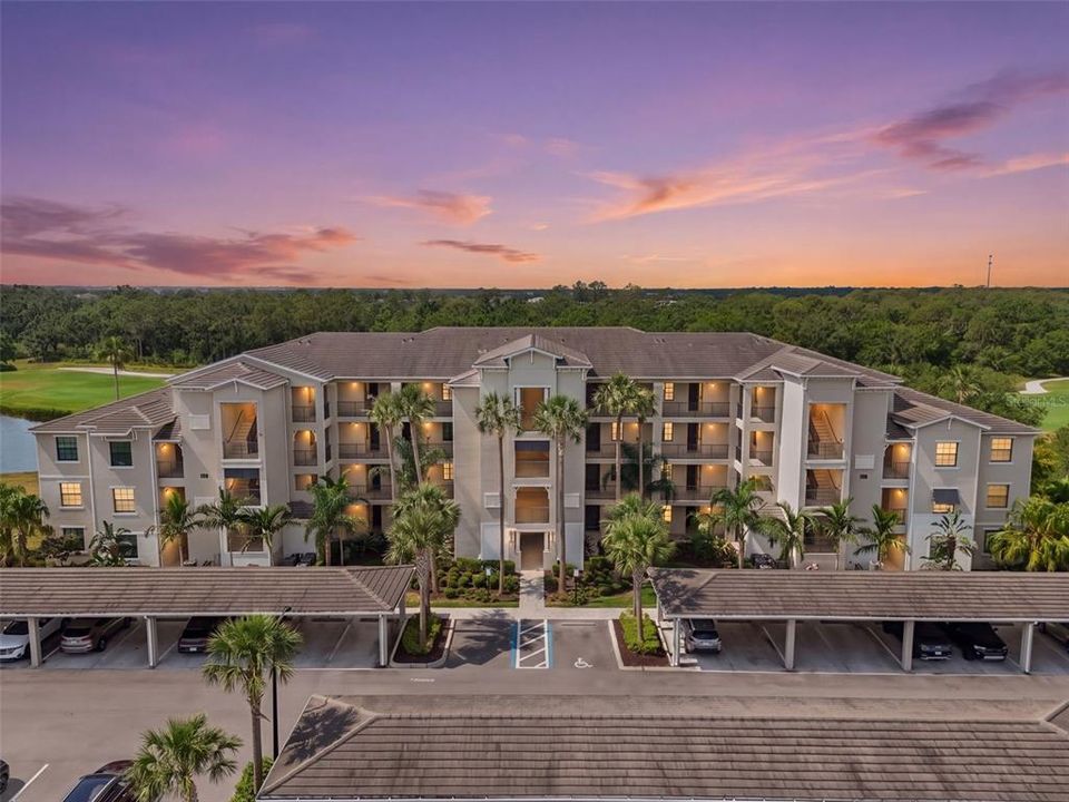 En Venta: $300,000 (2 camas, 2 baños, 1142 Pies cuadrados)