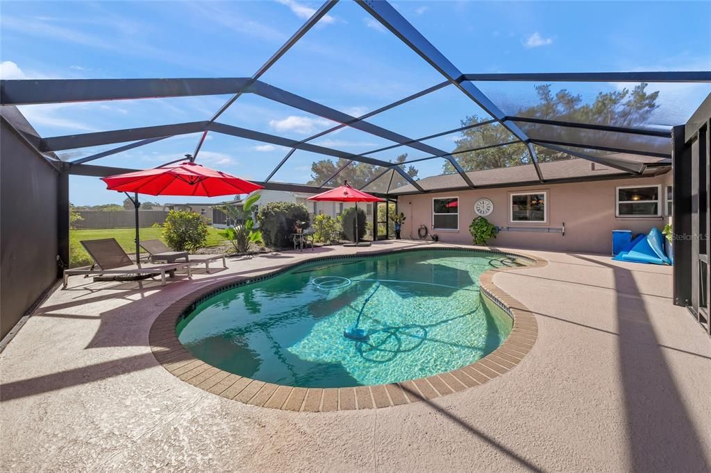 For Sale: $469,900 (3 beds, 2 baths, 1484 Square Feet)