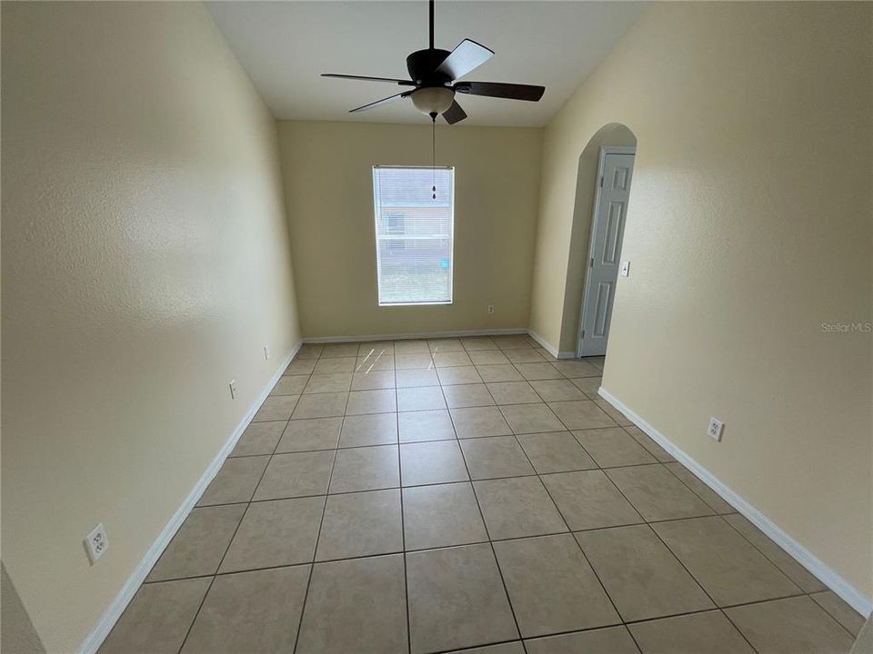 For Sale: $325,000 (4 beds, 2 baths, 2070 Square Feet)