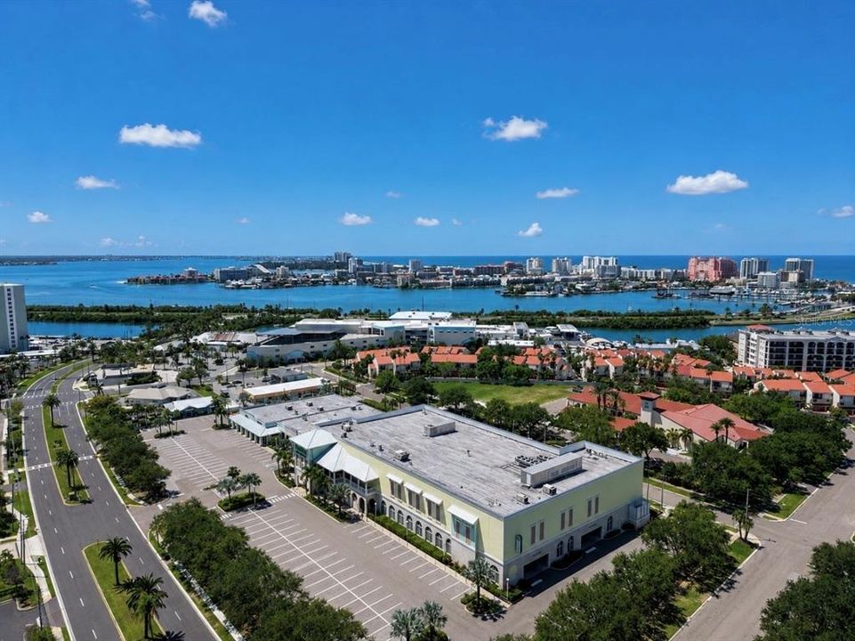 For Sale: $579,000 (2 beds, 2 baths, 1350 Square Feet)