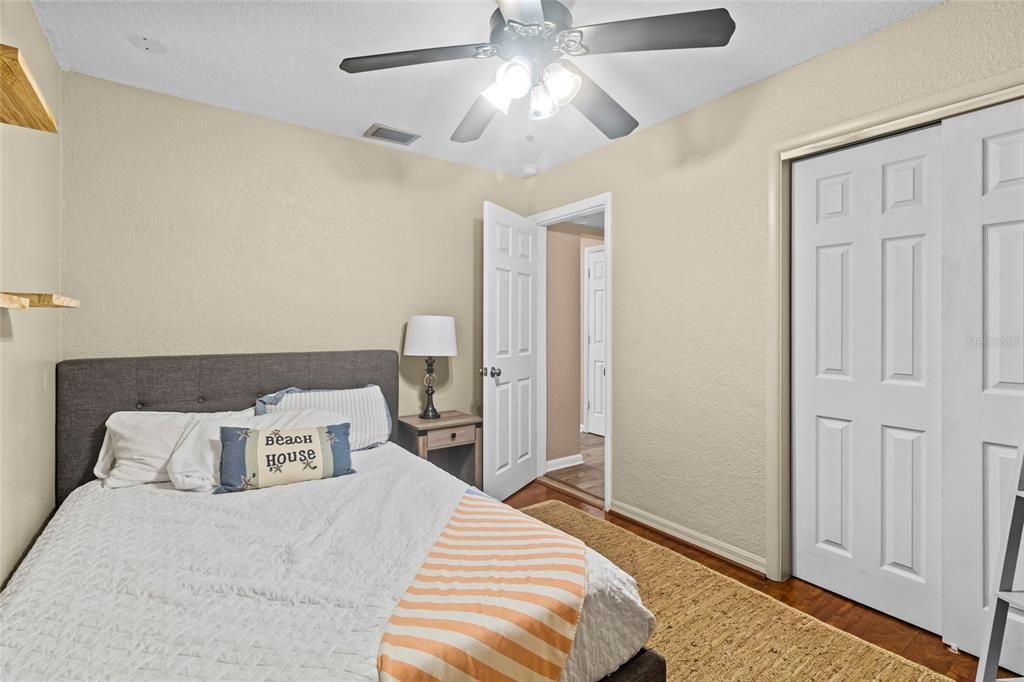 For Sale: $535,000 (5 beds, 3 baths, 2021 Square Feet)