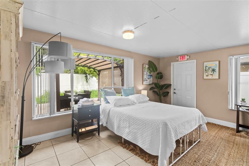 For Sale: $535,000 (5 beds, 3 baths, 2021 Square Feet)