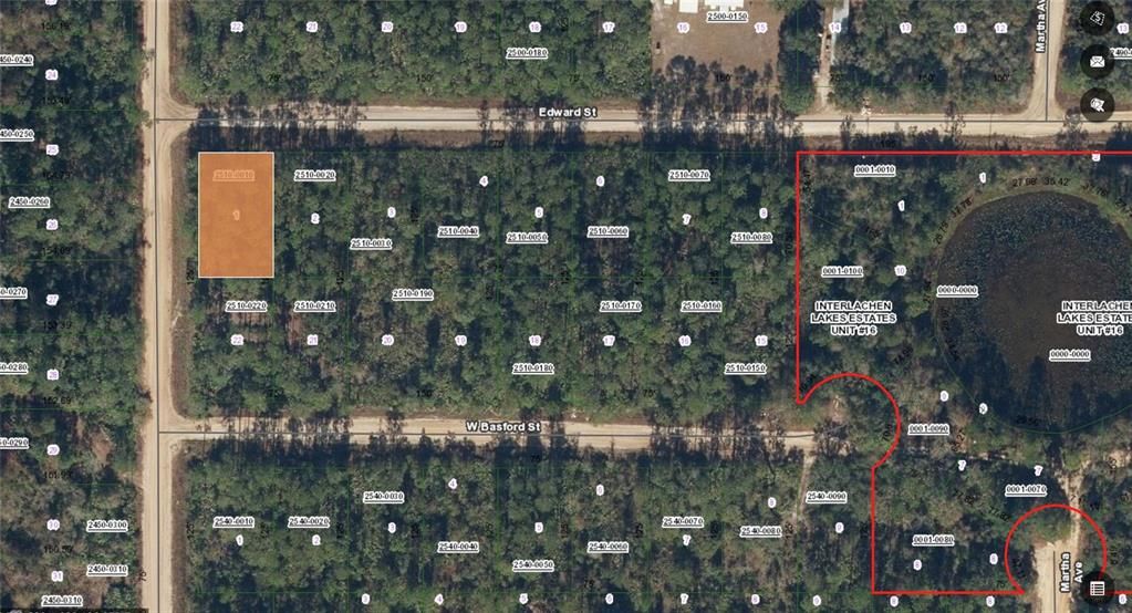 Vendido Recientemente: $8,500 (0.22 acres)