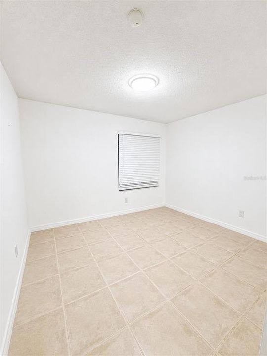 For Rent: $1,950 (3 beds, 2 baths, 1388 Square Feet)