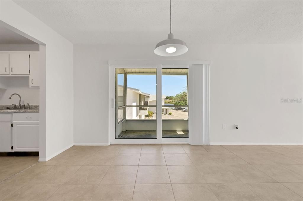 For Sale: $139,000 (2 beds, 2 baths, 1148 Square Feet)