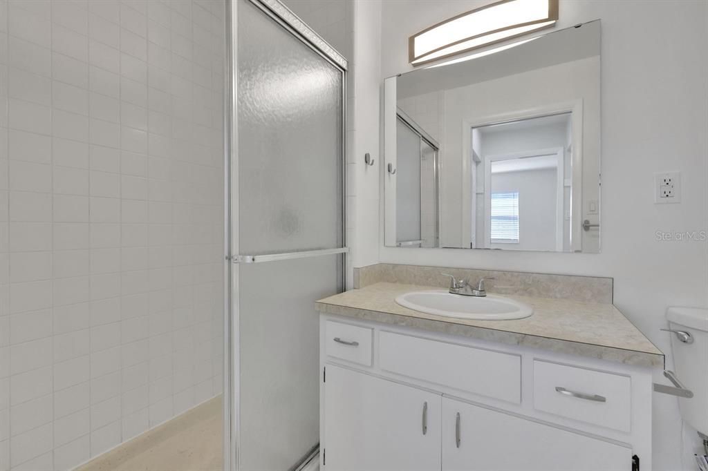 For Sale: $139,000 (2 beds, 2 baths, 1148 Square Feet)