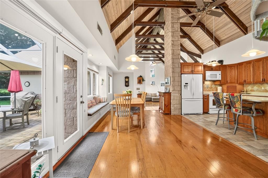For Sale: $795,000 (3 beds, 2 baths, 2506 Square Feet)