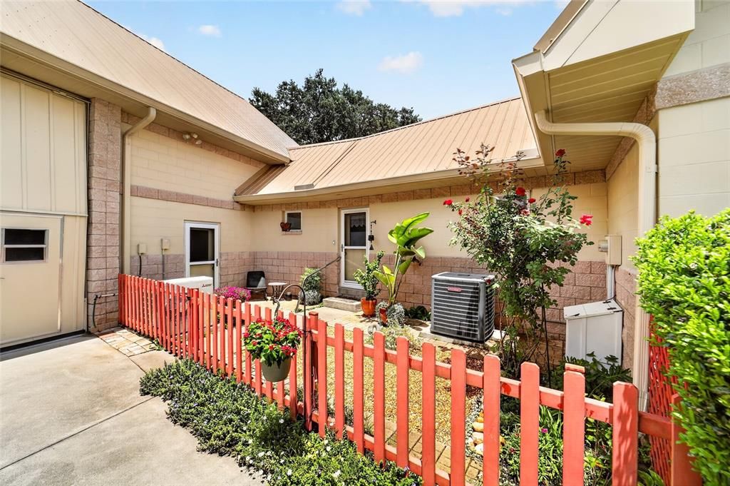 For Sale: $795,000 (3 beds, 2 baths, 2506 Square Feet)