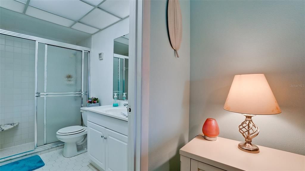 For Sale: $209,000 (2 beds, 2 baths, 1068 Square Feet)