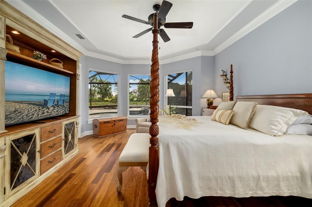 For Sale: $1,695,000 (4 beds, 3 baths, 3272 Square Feet)