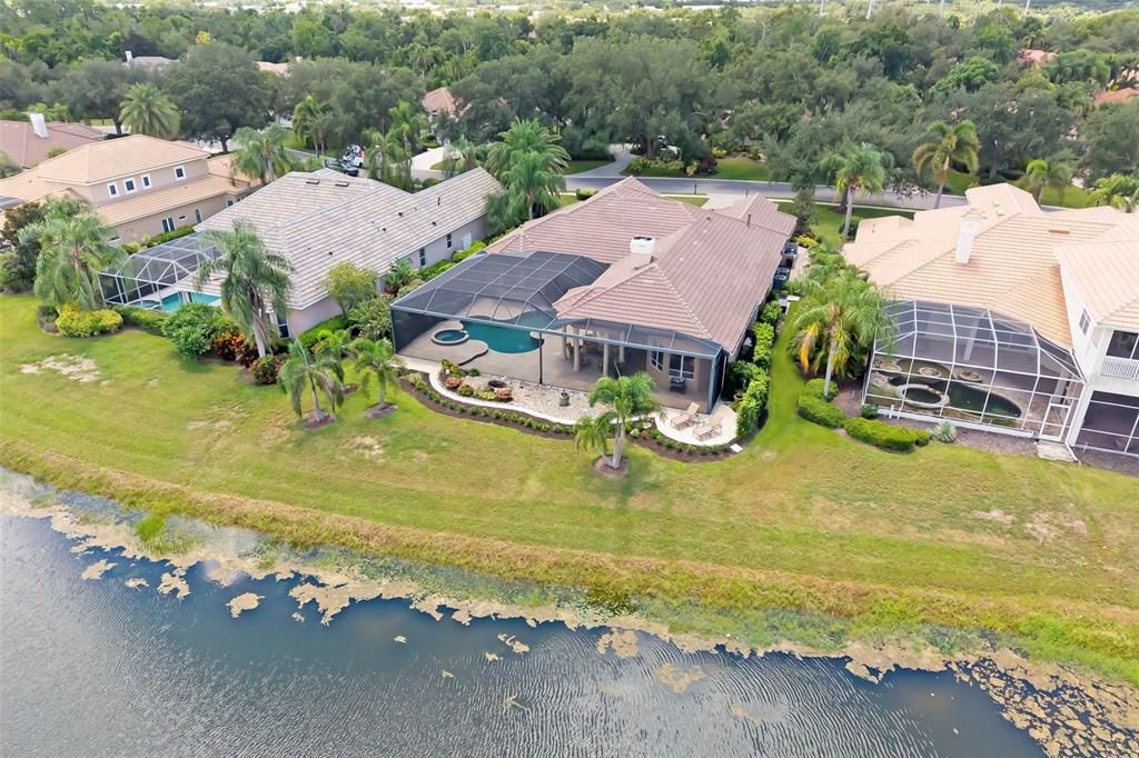 For Sale: $1,695,000 (4 beds, 3 baths, 3272 Square Feet)