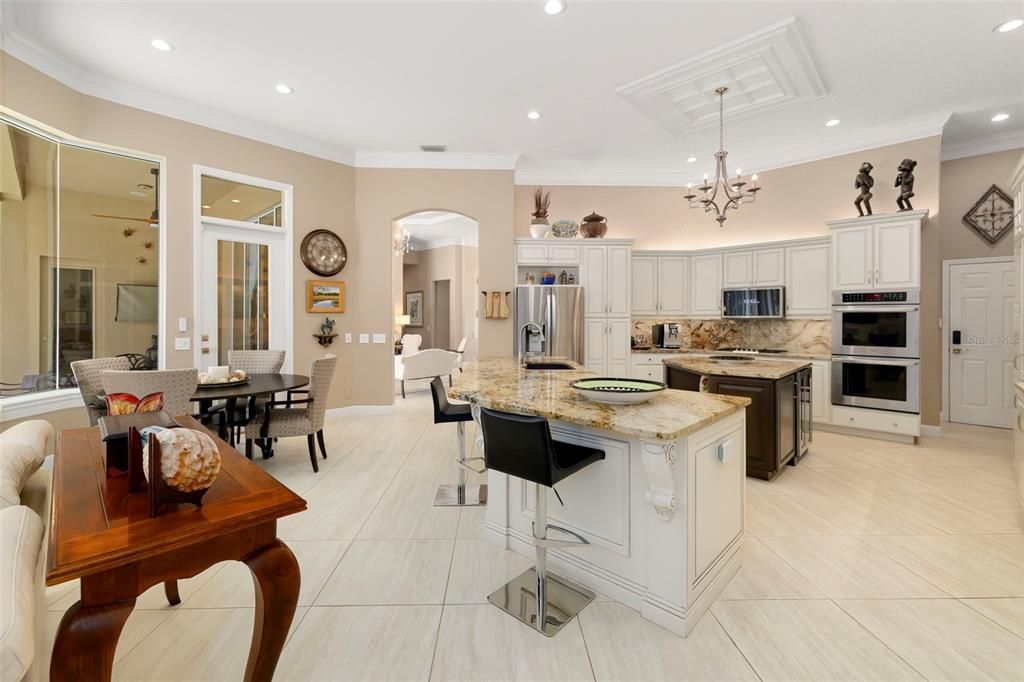 For Sale: $1,695,000 (4 beds, 3 baths, 3272 Square Feet)
