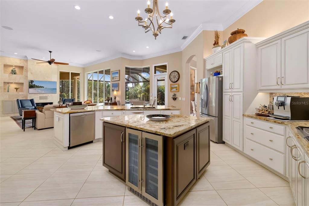 For Sale: $1,695,000 (4 beds, 3 baths, 3272 Square Feet)
