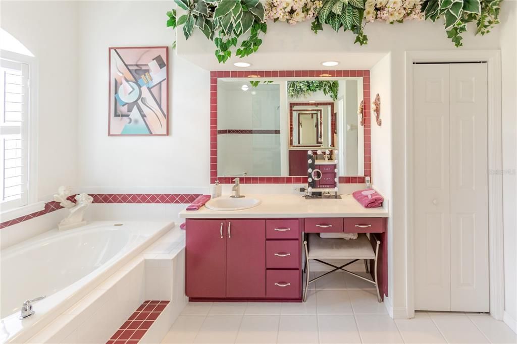 For Sale: $595,000 (4 beds, 3 baths, 2727 Square Feet)
