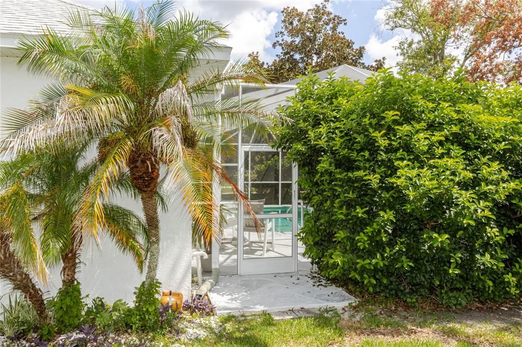 For Sale: $595,000 (4 beds, 3 baths, 2727 Square Feet)