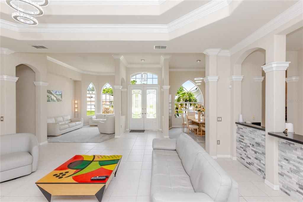 For Sale: $595,000 (4 beds, 3 baths, 2727 Square Feet)