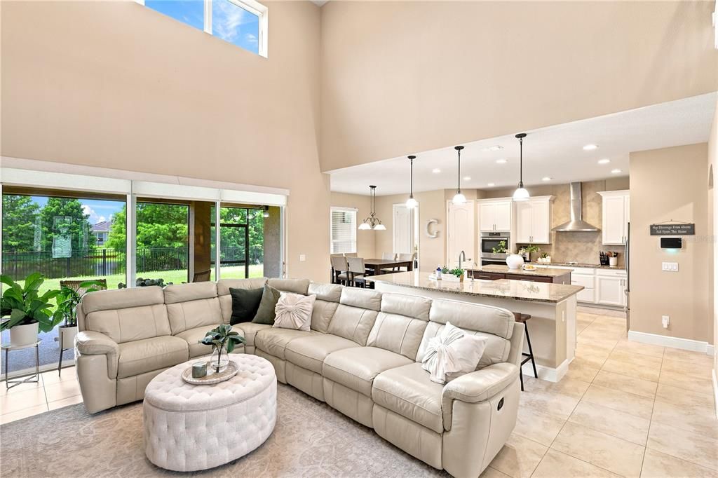 待售: $990,000 (6 贝兹, 3 浴室, 4181 平方英尺)