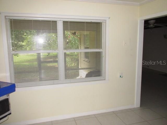 For Rent: $2,200 (3 beds, 1 baths, 1228 Square Feet)