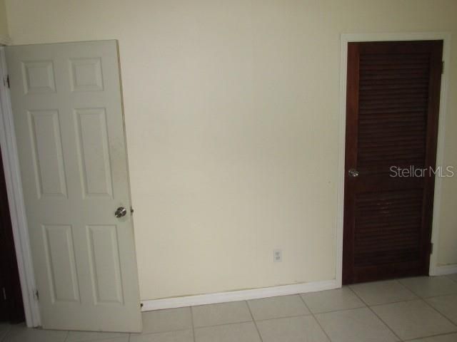 For Rent: $2,200 (3 beds, 1 baths, 1228 Square Feet)