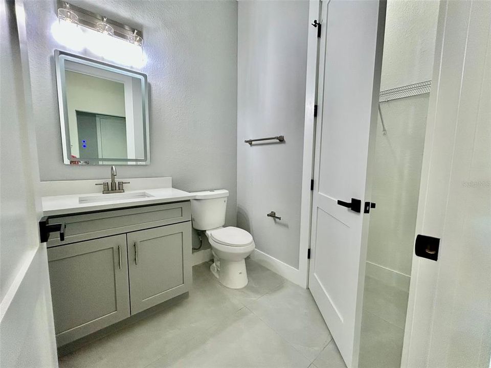 В аренду: $3,000 (4 спален, 3 ванн, 2667 Квадратных фут)
