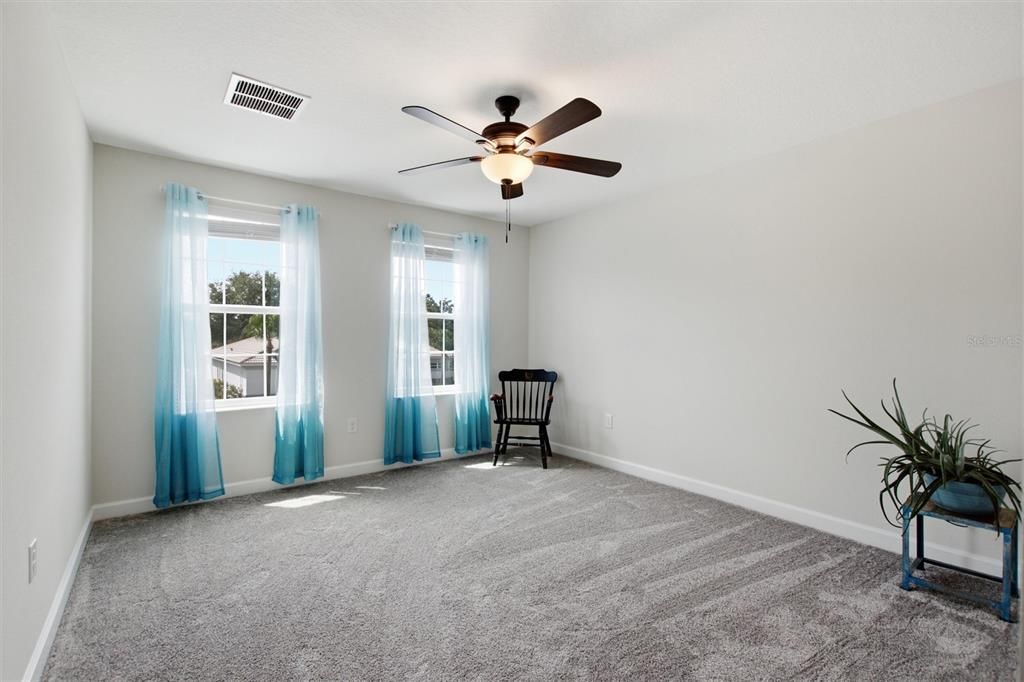 For Sale: $649,900 (4 beds, 3 baths, 3305 Square Feet)