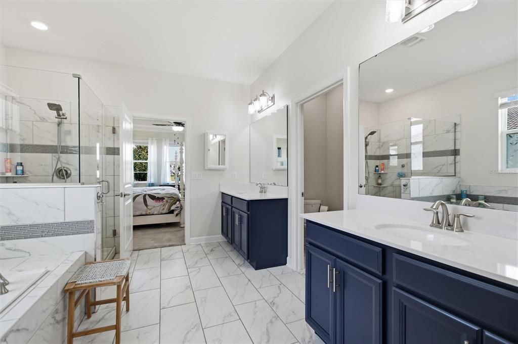 For Sale: $649,900 (4 beds, 3 baths, 3305 Square Feet)