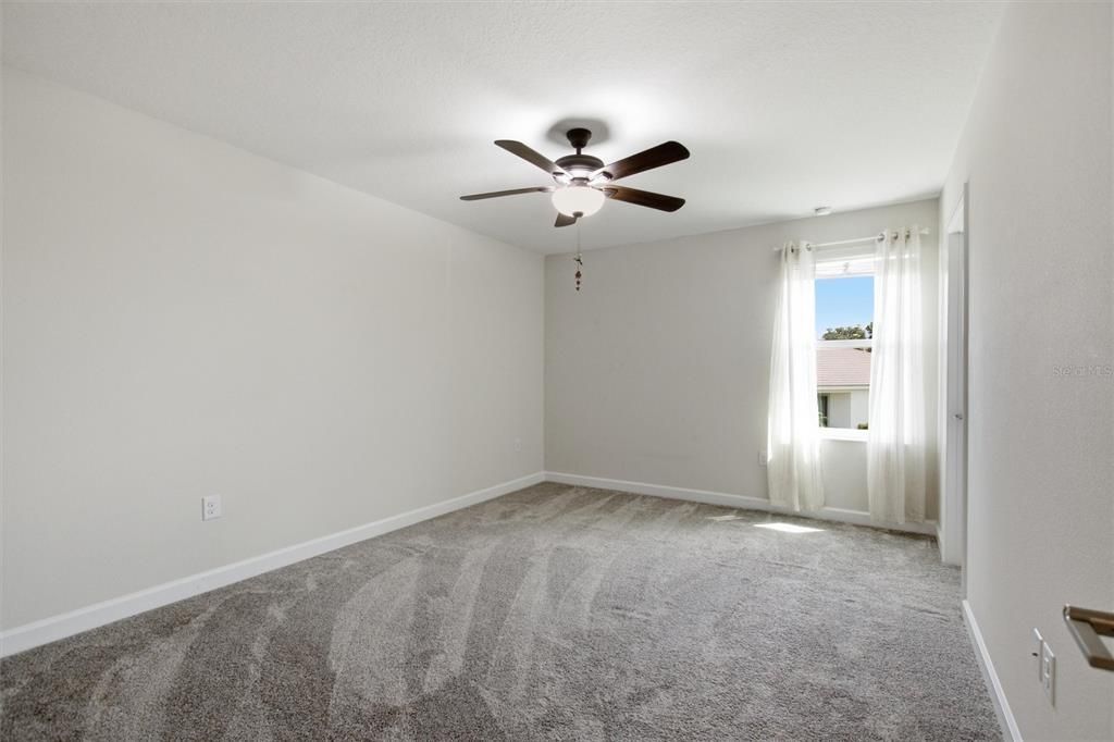 For Sale: $649,900 (4 beds, 3 baths, 3305 Square Feet)