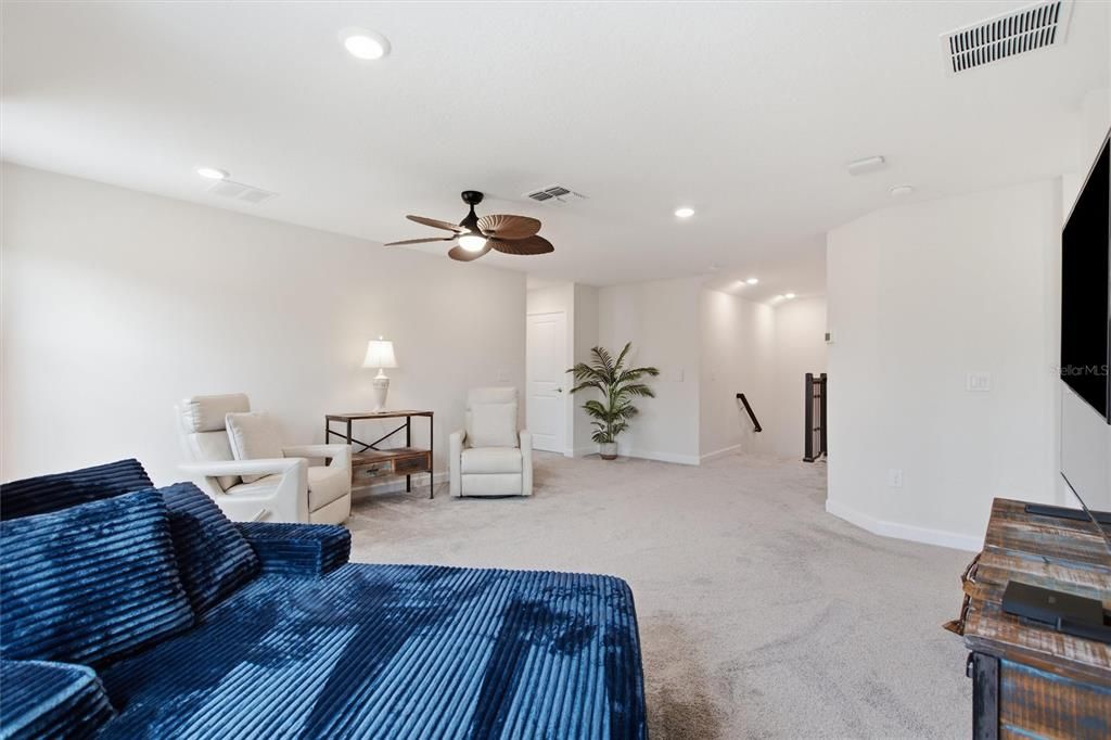 For Sale: $649,900 (4 beds, 3 baths, 3305 Square Feet)