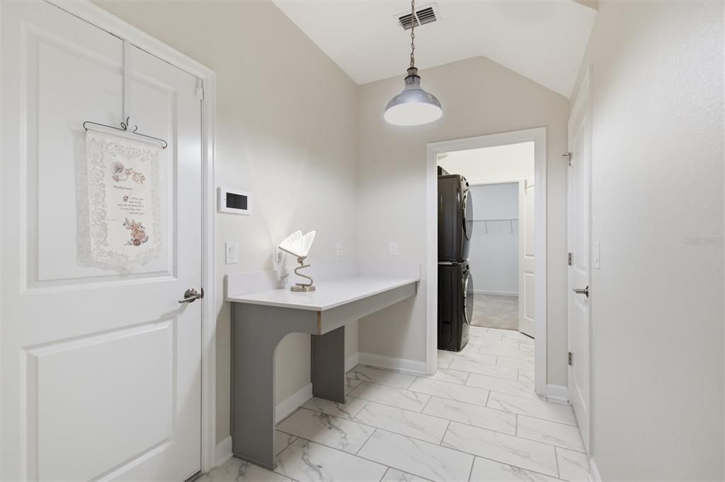 For Sale: $649,900 (4 beds, 3 baths, 3305 Square Feet)