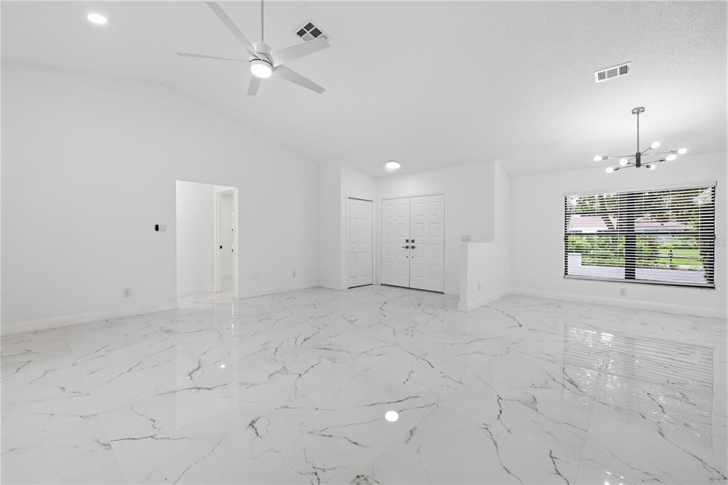 For Sale: $599,000 (3 beds, 2 baths, 1763 Square Feet)