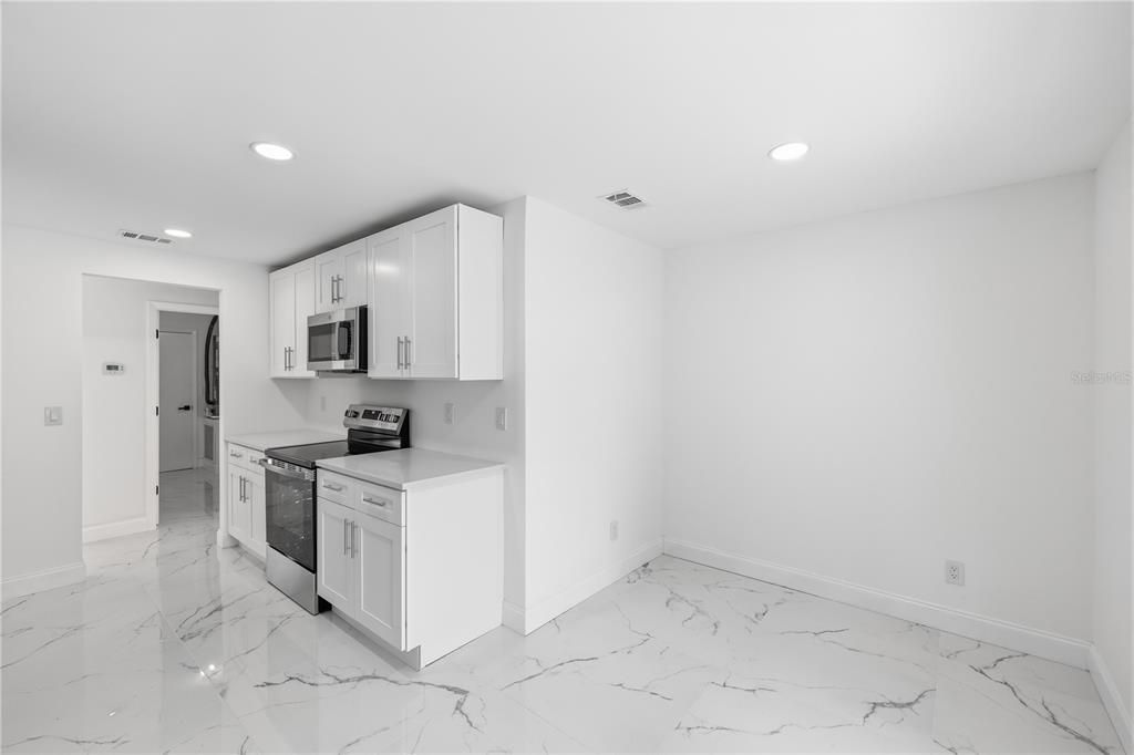 For Sale: $599,000 (3 beds, 2 baths, 1763 Square Feet)