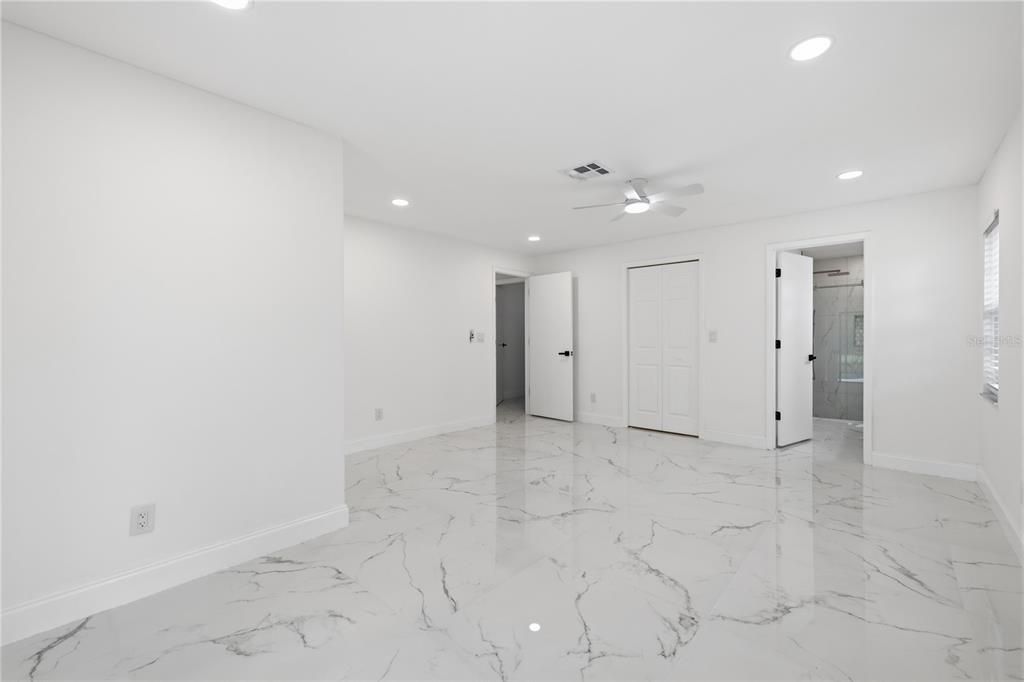 For Sale: $599,000 (3 beds, 2 baths, 1763 Square Feet)