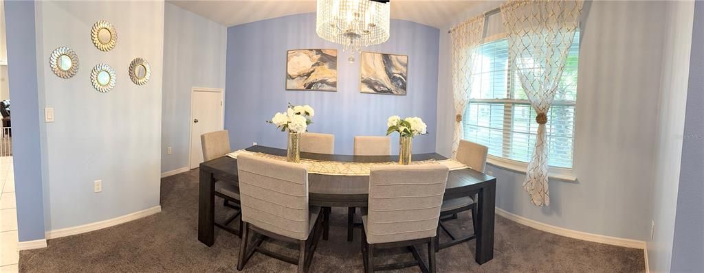 En Venta: $520,000 (4 camas, 2 baños, 3078 Pies cuadrados)