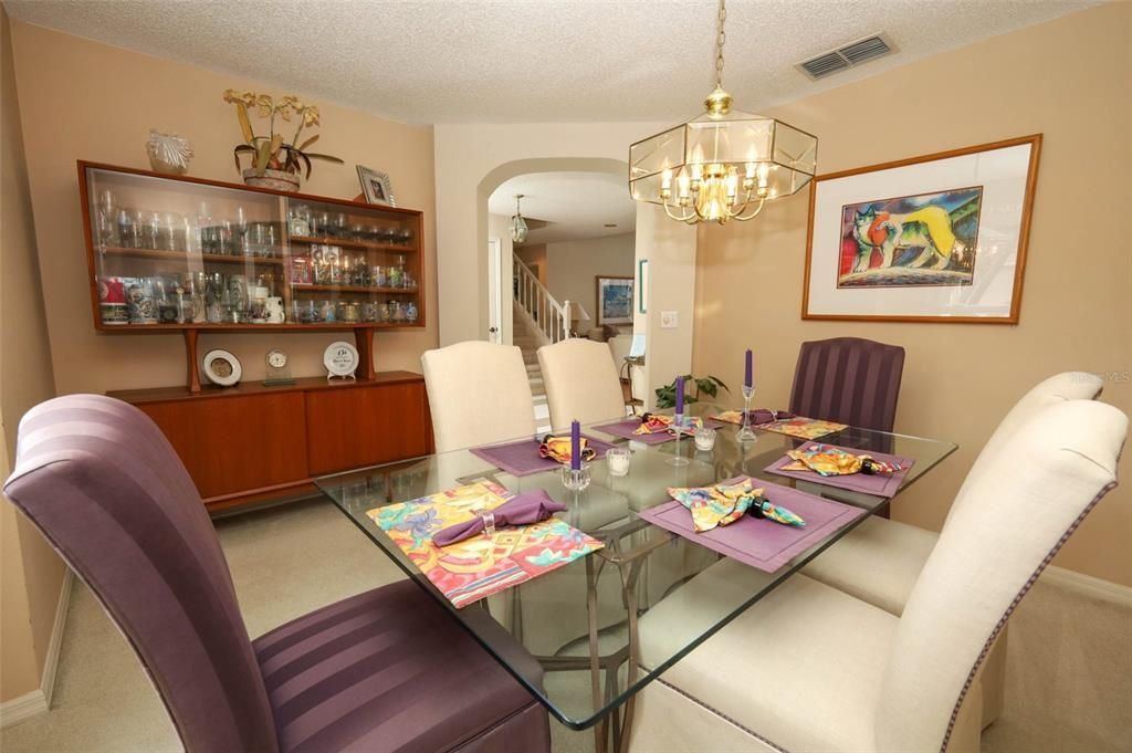 For Sale: $520,000 (4 beds, 2 baths, 2487 Square Feet)