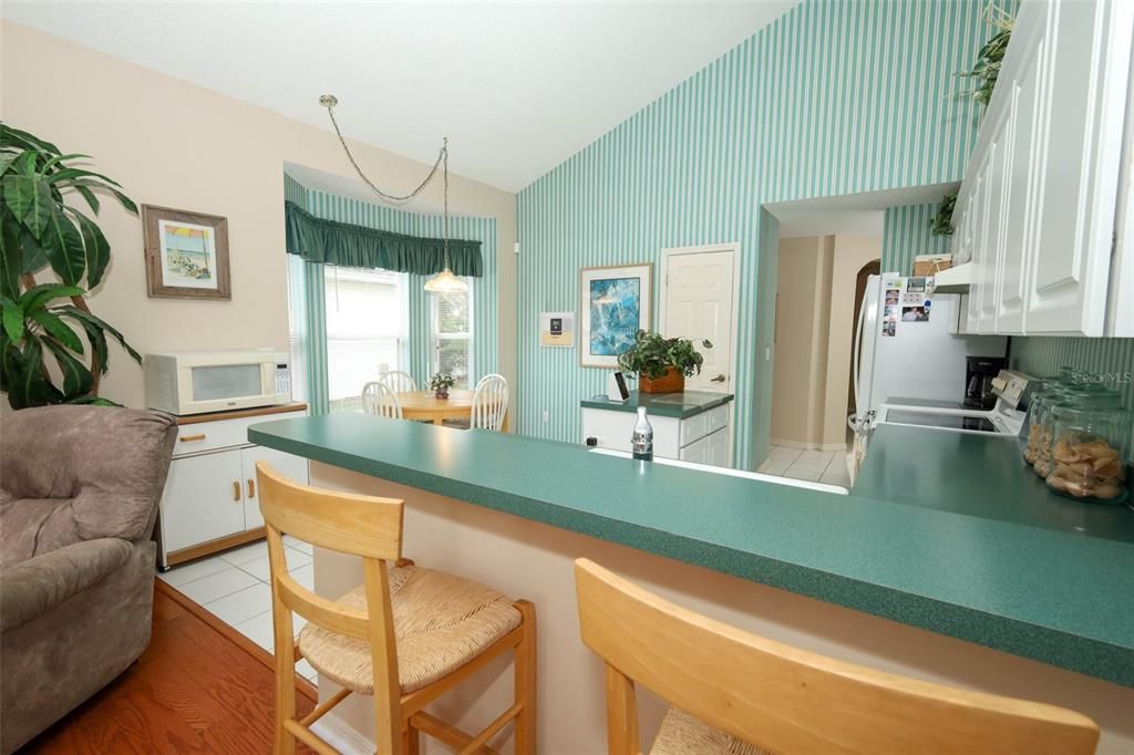 For Sale: $520,000 (4 beds, 2 baths, 2487 Square Feet)
