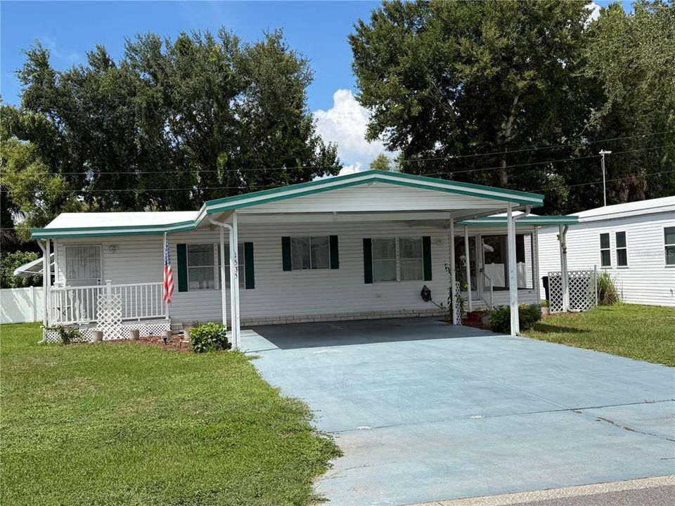 En Venta: $179,900 (2 camas, 2 baños, 1204 Pies cuadrados)