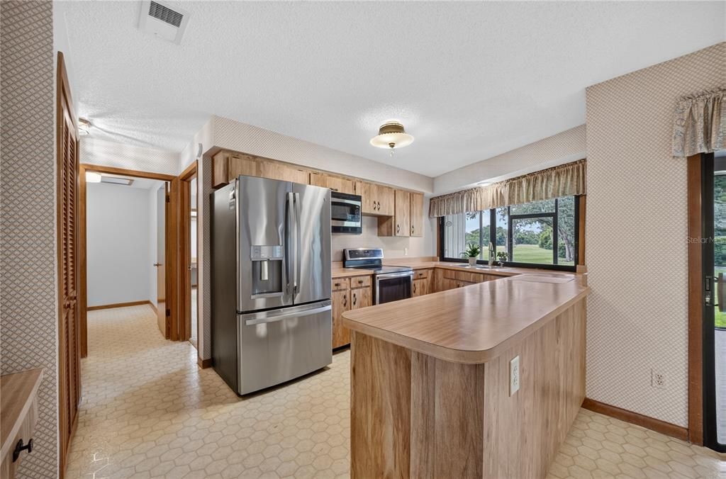En Venta: $539,900 (4 camas, 2 baños, 2318 Pies cuadrados)