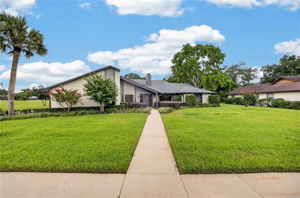 En Venta: $539,900 (4 camas, 2 baños, 2318 Pies cuadrados)