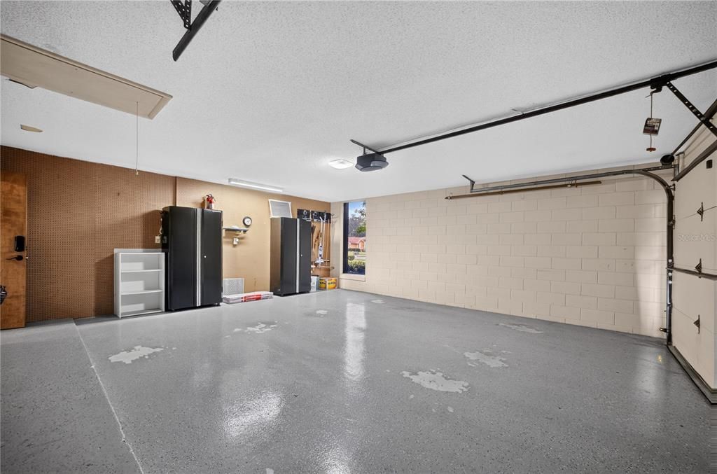En Venta: $539,900 (4 camas, 2 baños, 2318 Pies cuadrados)