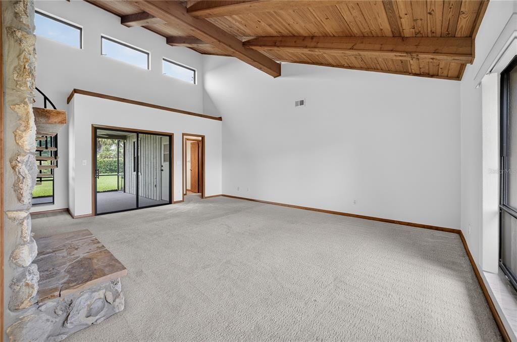 En Venta: $539,900 (4 camas, 2 baños, 2318 Pies cuadrados)