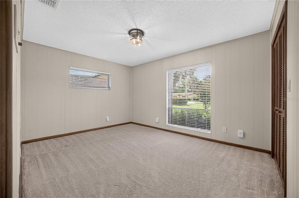 En Venta: $539,900 (4 camas, 2 baños, 2318 Pies cuadrados)