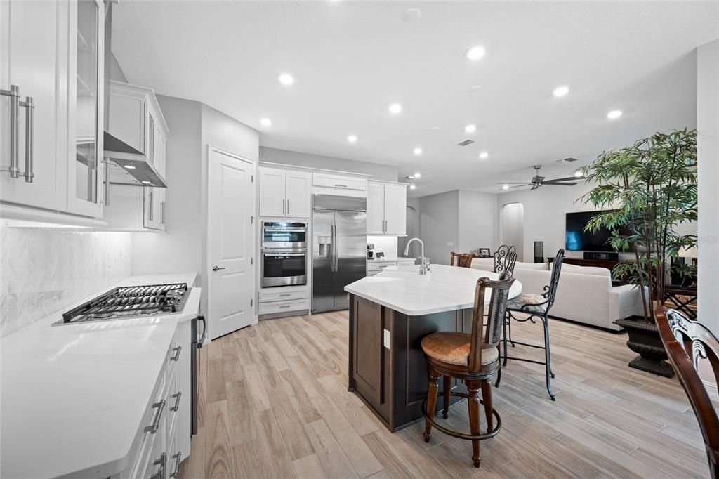 В аренду: $4,995 (4 спален, 3 ванн, 2613 Квадратных фут)