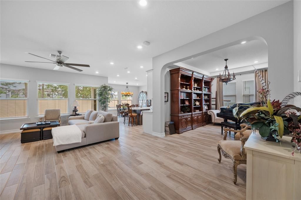 В аренду: $4,995 (4 спален, 3 ванн, 2613 Квадратных фут)