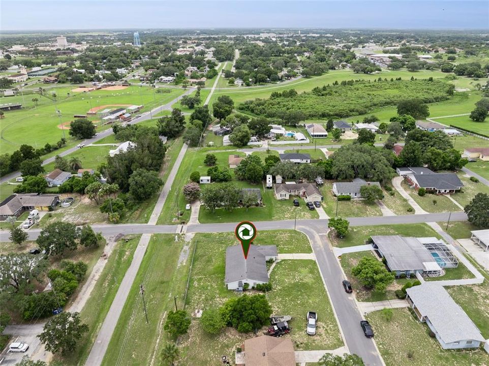For Sale: $185,000 (3 beds, 2 baths, 1378 Square Feet)
