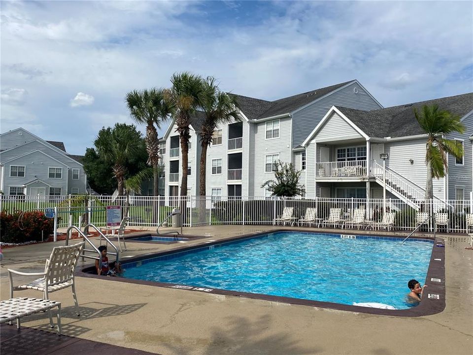 For Rent: $1,550 (2 beds, 2 baths, 1103 Square Feet)