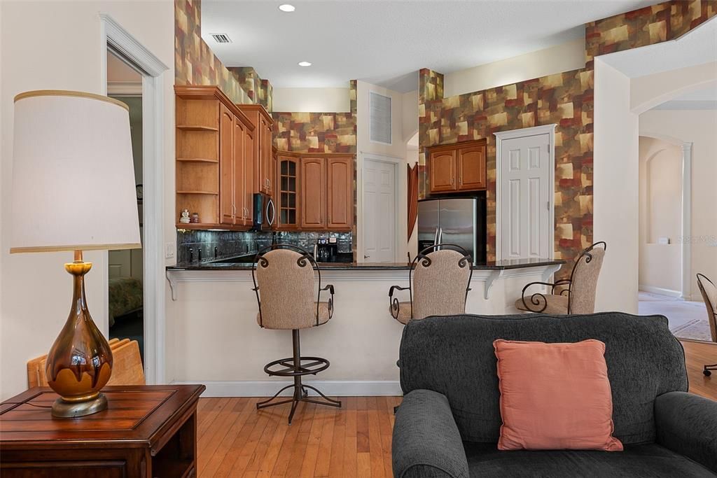 For Sale: $550,000 (4 beds, 3 baths, 2532 Square Feet)