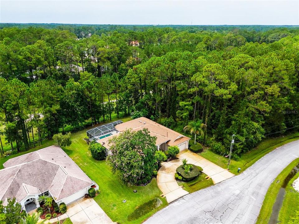For Sale: $550,000 (4 beds, 3 baths, 2532 Square Feet)