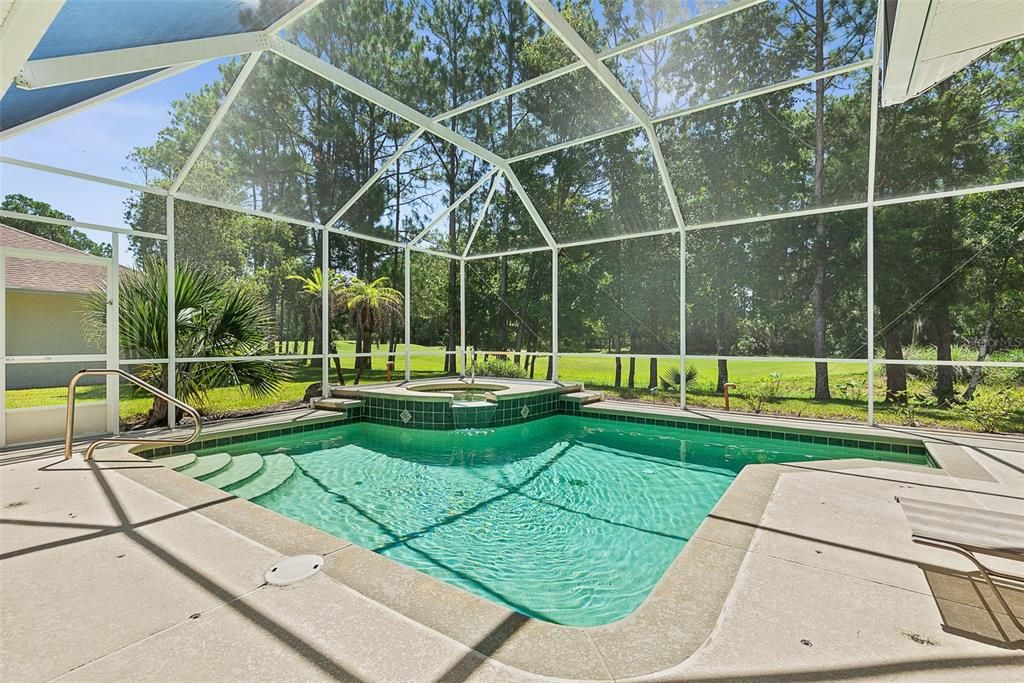 For Sale: $550,000 (4 beds, 3 baths, 2532 Square Feet)