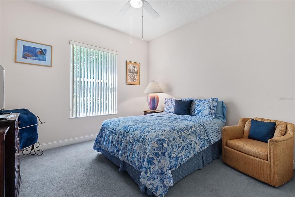 For Sale: $550,000 (4 beds, 3 baths, 2532 Square Feet)